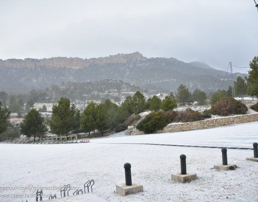 La nieve se acerca, ya cae en la zona Catí