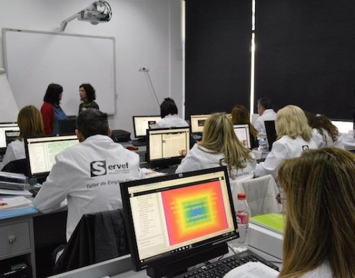 El alcalde de Elda visita a los alumnos del Taller de Empleo V