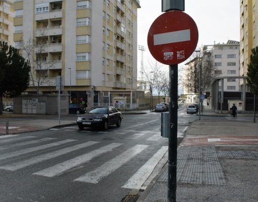El Ayuntamiento cambia de sentido la calle Heidelberg para mejorar la accesibilidad al sector 9
