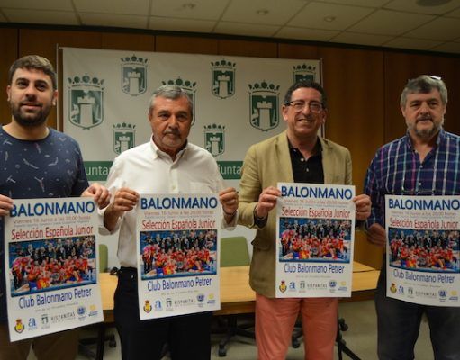La Selección Española Junior de balonmano masculino aterriza en Petrer