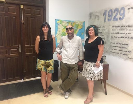 La asociación “Brotando – families per una educació respectuosa” en colaboración con la Concejalía de Educación organizan el curso “Claves para transformar la escuela en las etapas de infantil y primaria”