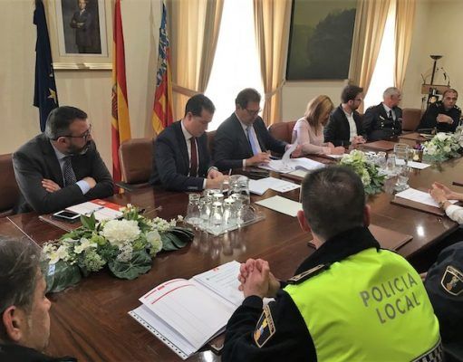 Policía Local de Elda y Petrer y el Cuerpo Nacional de Policía firman un protocolo de colaboración y coordinación para la lucha contra la violencia de género