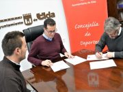 El Ayuntamiento de Elda y el Centro Excursionista Eldense firman un convenio para el desarrollo de actividades deportivas