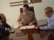 El Ayuntamiento de Elda recupera el convenio con la Federación de Asociaciones de Vecinos