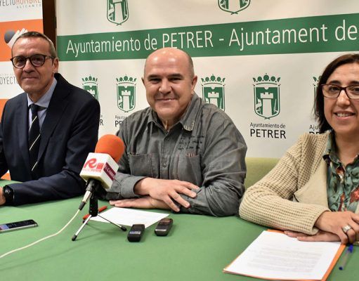 El Ayuntamiento de Petrer se convierte en el primero de la provincia en elaborar un Plan de prevención de adicciones