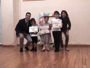 Nicolás Gigante, África Amor y Esther Hernández, ganadores del XI concurso de dibujo Mamá Trabajadora