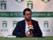 El Ayuntamiento de Petrer responde con un decreto a la “amenaza” de la Policía Local para Fiestas