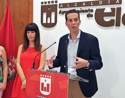 Firmado el convenio de colaboración en el programa CES para controlar las colonias de felinos en Elda Elda Noticias - Firmado convenio de control de colonias de felinos en Elda