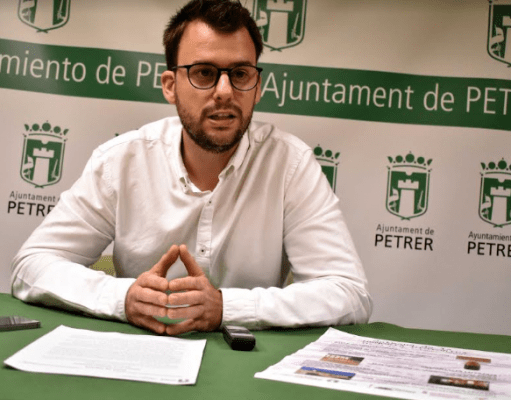 El equipo de Gobierno de Petrer lamenta la “hipocresía” del PP y le recuerda que perdieron más de 1,4 millones de euros en subvenciones del polígono La Cantera Fernando Portillo - Archivo