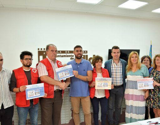 Funredis, Sense Barreres y Cruz Roja reciben el dinero recaudado en la carrera solidaria entre Elda y Petrer