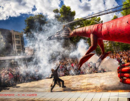Elda celebró el 9 de octubre, día de la Comunidad Valenciana Carros de Foc