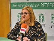 Petrer lanzará más de mil kilos de caramelos en la cabalgata de Reyes