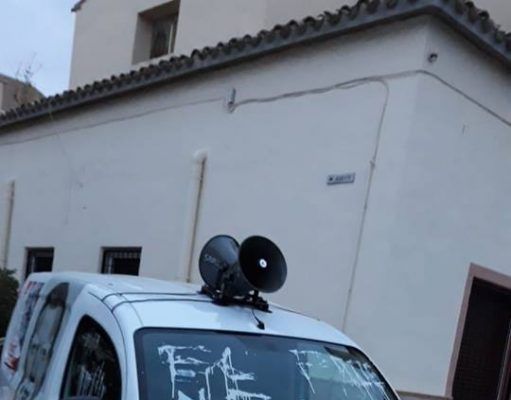 La furgoneta del PSOE sufre un sabotaje en Petrer La furgoneta del PSOE sufre un sabotaje en Petrer