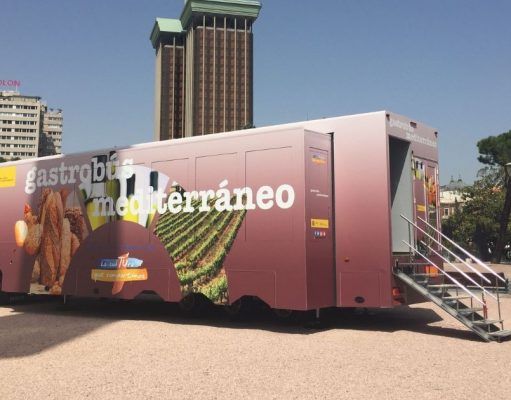 El ‘Gastrobús Mediterráneo’ llega hoy lunes a Elda para dar a conocer los beneficios de la dieta mediterránea Gastrobús Mediterráneo en Elda
