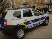 Tres nuevos coches patrulla para la Policía Local de Elda Elda renovará la flota de vehículos de la Policía Local