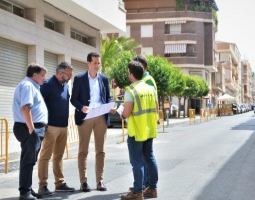 Las obras de remodelación de la calle Maximiliano García Soriano de Elda y adyacentes han comenzado