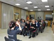 El Ayuntamiento de Elda contrata el servicio de intérprete en lengua de signos para los plenos municipales y otras actividades institucionales Lengua de signos - Ayuntamiento de Elda