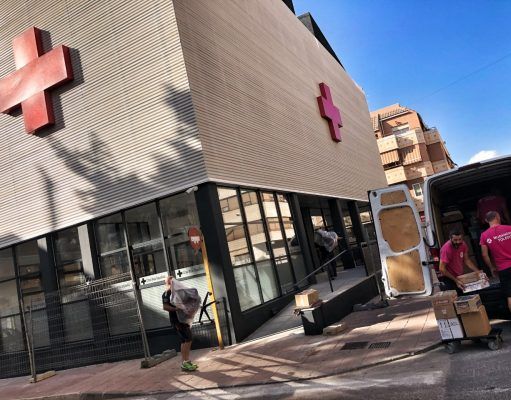 Cruz Roja de Elda comienza la mudanza a su sede fija de la Calle Hernán Cortés Mudanza Cruz Roja Elda