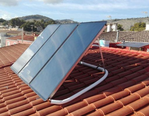 La concejalía de Hacienda de Petrer informa de los trámites a seguir para reducir un 30% del IBI en las viviendas con placas solares Placas solares - Instalaciones fotovoltaicas