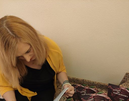 Consu Rico presenta su libro «Recetas sin complicaciones» el viernes 18 de octubre a las 19:00h en los Salones Princesa de Elda Consu Rico y su libro "recetas sin complicaciones"