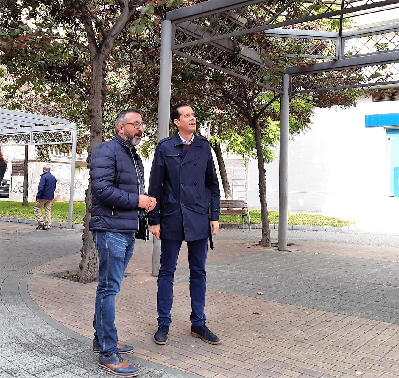 El alcalde de Elda, Rubén Alfaro, acompañado del concejal de Servicios Públicos Sostenibles, José Antonio Amat El alcalde de Elda, Rubén Alfaro, acompañado del concejal de Servicios Públicos Sostenibles, José Antonio Amat