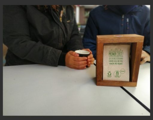 Petrer fomenta el Valenciano en bares y restaurantes