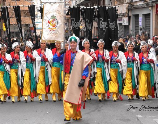 GALERÍA DE FOTOS DEL DESFILE DE LA MEDIA FIESTA ELDENSE 2020