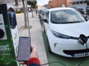 Entran en funcionamiento (*gratis) las dos estaciones de recarga de vehículos eléctricos en Petrer Estaciones de recarga de vehículos eléctricos en Petrer