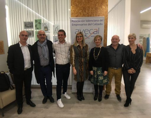 Se crea en Petrer el primer título de diseño y fabricación de marroquinería de la Comunidad Valenciana, impulsado por Avecal Creación de la primera especialidad formativa dedicada al diseño y fabricación de marroquinería en la Comunidad Valenciana