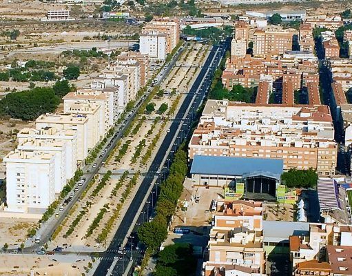 El Ayuntamiento de Elda inicia los trámites para autorizar la implantación de una superficie comercial mediana en la Avenida de Ronda