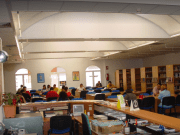 Las bibliotecas de Petrer reciben una subvención de más de 12.000 euros para ampliar su material bibliográfico Biblioteca Pública Municipal Poeta Paco Molla