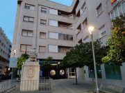 Se ha renovado el alumbrado de la Plaza del Zapatero para mejorar la eficiencia energética y reducir el consumo Alumbrado renovado en la Plaza del Zapatero de Elda 2020