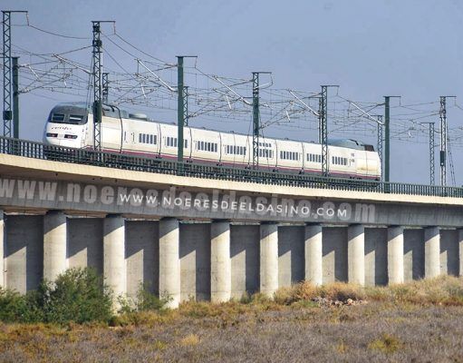 Los usuarios de Renfe podrán adquirir a partir de mañana los abonos gratuitos de Cercanías, Rodalies y Media Distancia