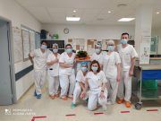 Recibe el alta el último paciente ingresado por COVID-19 en el Hospital General Universitario de Elda Personal de la cuarta izquierda de Medicina Interna del Hospital de Elda