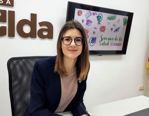 La Concejalía de Medio Ambiente analizará los vertidos en las zonas industriales de Elda para comprobar y mejorar la calidad del agua Sarah López, concejala de Medio Ambiente Elda