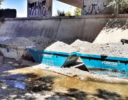 El Ayuntamiento de Elda acondiciona el cauce del río Vinalopó antes de que comience la temporada de lluvias torrenciales