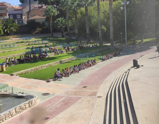 Petrer no renuncia a acercar las tradiciones de las Fiestas Patronales a los más pequeños con todas las medidas de seguridad Actividades infantiles, parque 9 de octubre, Petrer