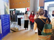 El Museo del Calzado de Elda acoge una exposición fotográfica sobre el drama de la trata de mujeres Exposición ‘Punto y seguimos. La vida puede más’