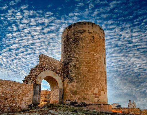 El Gobierno central aportará el 60% del presupuesto de la restauración de la barbacana del Castillo de Elda a través del 1,5% Cultural Castillo de Elda