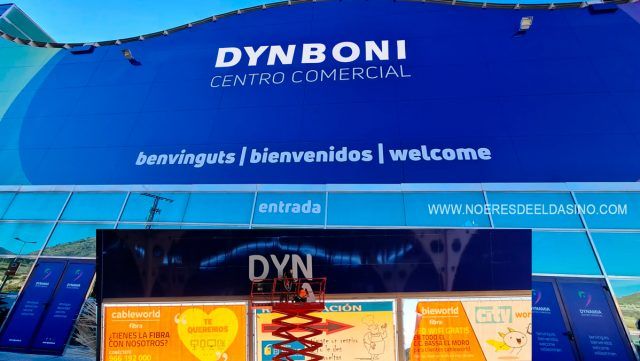 DYNBONI Centro Comercial Peter