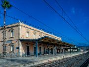 Adif realizará obras de mejora en la Estación Ferroviaria de Elda-Petrer Estación de tren Elda - Petrer - @juanjustamante foto