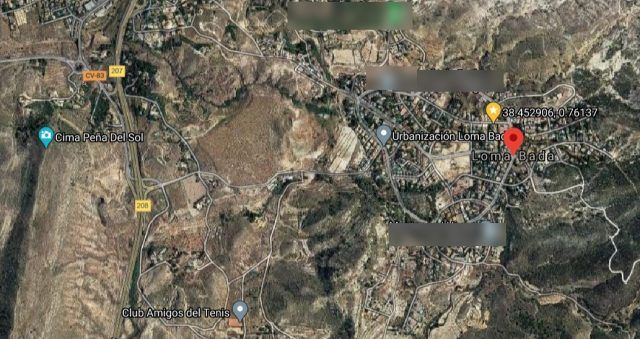 Las plantas proyectadas en Petrer se ubicarán en la zona del Rebentó, próxima a la carretera de la Loma Badá. Las plantas proyectadas en Petrer se ubicarán en la zona del Rebentó, próxima a la carretera de la Loma Badá.