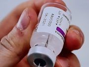 El Ministerio de Sanidad suspende a partir de mañana y durante las dos próximas semanas la vacunación con la vacuna frente a la COVID-19 de AstraZeneca Vacuna Astrazeneca