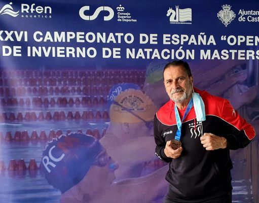 El Club Natación Elda Máster se viste de bronce en Castellón gracias al nadador Juan Maestre Collado El nadador eldense JUAN MAESTRE COLLADO