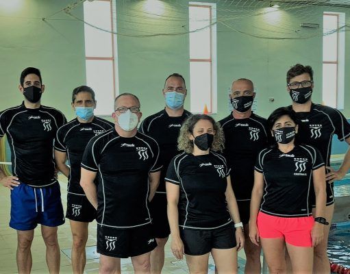 SOBRESALIENTE ACTUACION DEL CLUB NATACION ELDA MASTER EN LA PISCINA MUNICIPAL DE PETRER