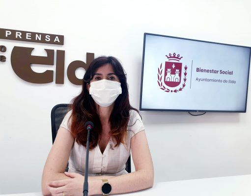 17 familias eldenses sin ingresos y en riesgo de vulnerabilidad recibirán a partir de este mes la Renta Valenciana de Inclusión Alba García, concejala de Bienestar Social Elda