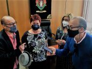 Cerca de 2.000 alumnos reforzaron la PAU con el programa pionero a través de Kahoot lanzado por los Institutos de Bachillerato de Petrer 2.000 alumnos reforzaron la PAU con el programa pionero a través de Kahoot