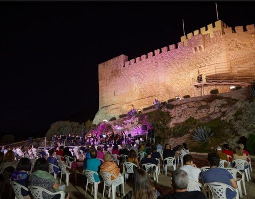 El Ayuntamiento de Petrer lanza su primera campaña en Spotify para promocionar el Festival Internacional de Guitarra Festival Internacional de Guitarra Petrer - Vicente Olmos Foto