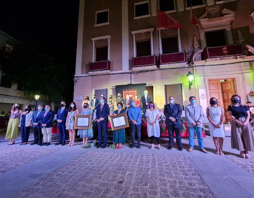 La escritora Elia Barceló y el poeta Antonio Porpetta ya son Hija e Hijo Predilectos de Elda La escritora Elia Barceló y el poeta Antonio Porpetta ya son Hija e Hijo Predilectos de Elda