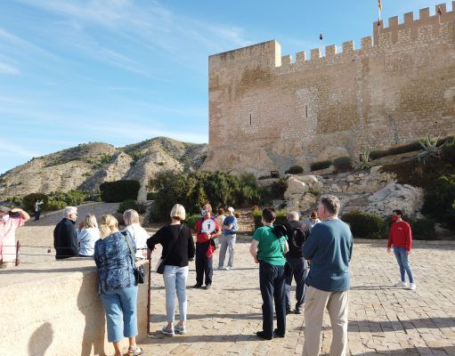 Los primeros cruceristas llegan a Petrer después de la pandemia Los primeros cruceristas llegan a Petrer después de la pandemia
